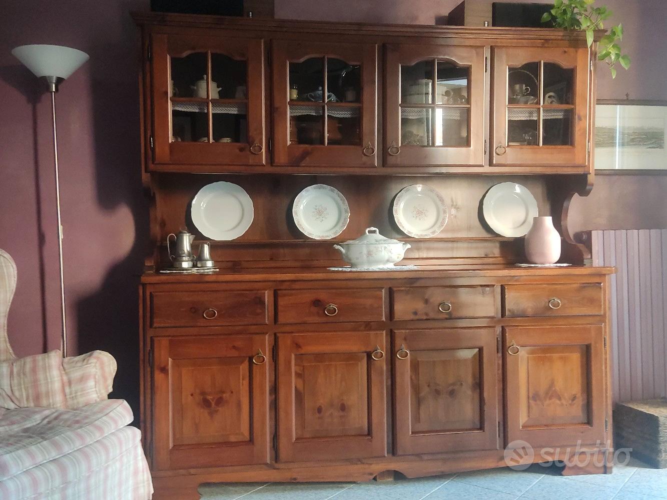 Credenza in pino Arredamento e Casalinghi In vendita a Torino