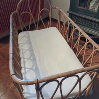 lettino in rattan