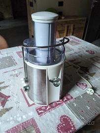 Centrifuga frutta atiete