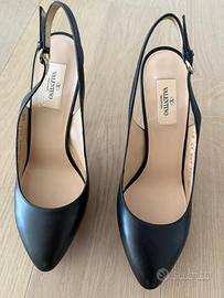 Sandali in pelle, Valentino. Nuovi