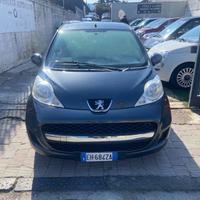 Peugeot 107 1.0 68CV 5p. Desir ha solo 30493km