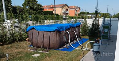 Piscina fuori terra rettangolare 4x2 m