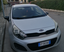 Kia Rio 1.1 crdi diesel 03/2013 150mila km