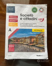 Libro di diritto: Società e cittadini