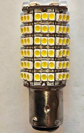 Lampadina auto 12 LED a baionetta 
