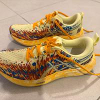 Asics modello NOOSA TRI 16