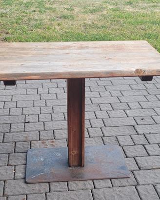 Tavolo da esterno