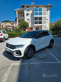 Volkswagen T-Roc 1.0 tsi R-Line 110cv