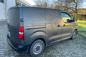 Furgone toyta proace