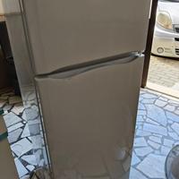 Frigorifero indesit libera installazione