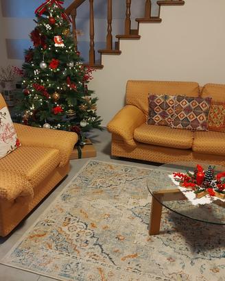 Divano 2 posti e poltrona