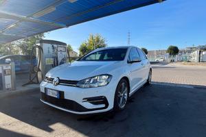 Golf R-Line 150cv 2019