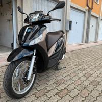 Piaggio medley 125 abs- 2023