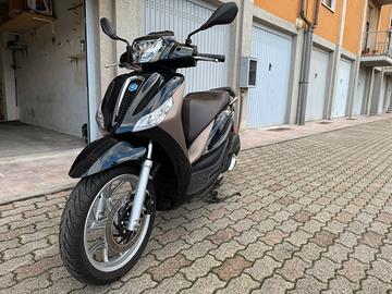 Piaggio medley 125 abs- 2023