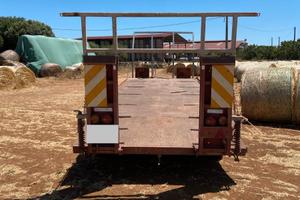 Carrellone trasporto balloni o mezzi agricoli