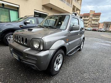 jimny  in condizioni eccellenti