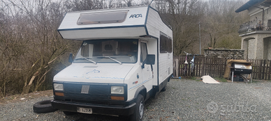 Camper usato 4 posti da ristrutturare