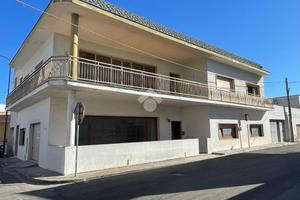 CASA INDIPENDENTE A RACALE