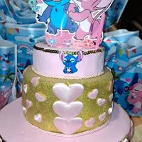 TORTA+SACCHETTI 40PZ DI Stitch O MINNIE  Compleann