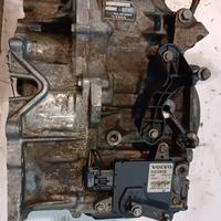 CARCASSA ROTTA , SOLO PER RICAMBI CAMBIO MANUALE C