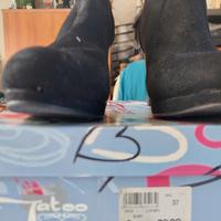 Stivaletti in camoscio