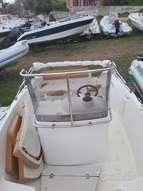 IMBARCAZIONI NOTRH STAR 6.40   SENZA MOTORE