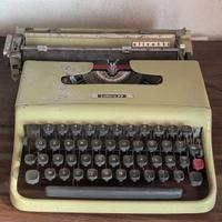 Olivetti Lettera 22 