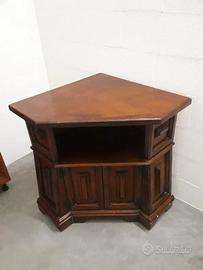 Angoliera con rotelle - Antiquariato