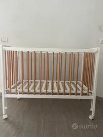 Lettino Zara Home con materasso e fasciatoio