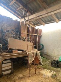 Scala in ferro per la campagna