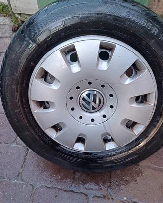 VW Flgen mit Radkappen