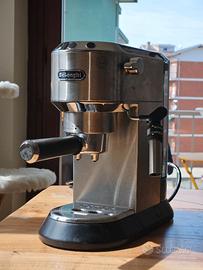 Macchina caffè De’Longhi Dedica Style
