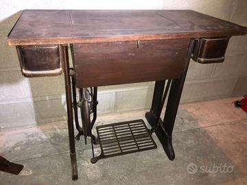 Macchina da cucire Singer serie oro