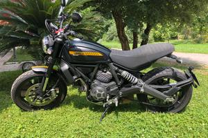Ducati scrambler 800 full throttle
