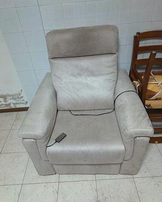 poltrona reclinabile 