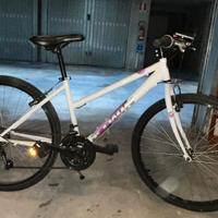 bicicletta Btwin Rockrider 300