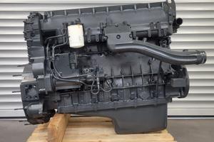 Motore F3AE3681 460 cv STRALIS Revisionato Garanzi