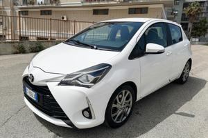 Toyota Yaris 1.4 D-4D 5 porte Lounge FULL 12/2017