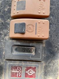 Veicolo movimento terra