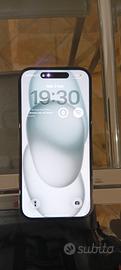 iPhone 15 128GB
