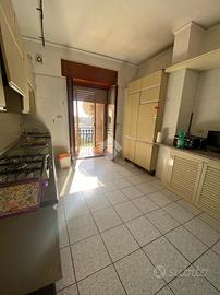 4 LOCALI A CIMITILE