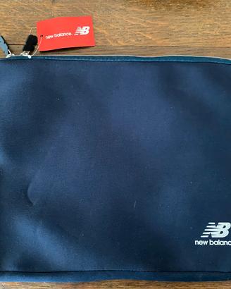 CUSTODIE PC PORTATILE NEW BALANCE