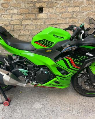 KAWASAKI NINJA 500 SE