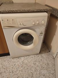 Lavatrice Whirlpool funzionante