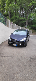 Peugeot 307 2.0 diesel 7 posti automatico