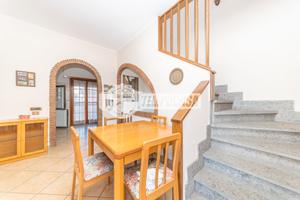 LUMINOSO APPARTAMENTO IN VILLA