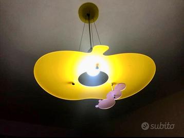 Lampadario mela con bruco