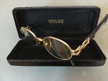 OCCHIALE CON CUSTODIA GIANNI VERSACE