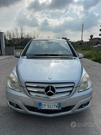 Mercedes Classe B180 Grigio