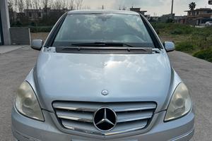 Mercedes Classe B180 Grigio